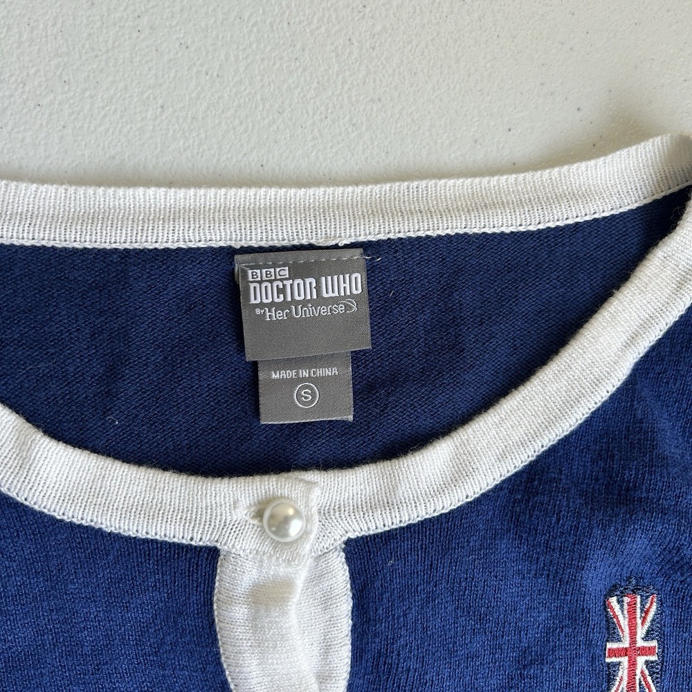 Her Universe Preppy Dr Who Cardigan Women S Academia Ivy Style Eccentric British - Picture 6 of 11